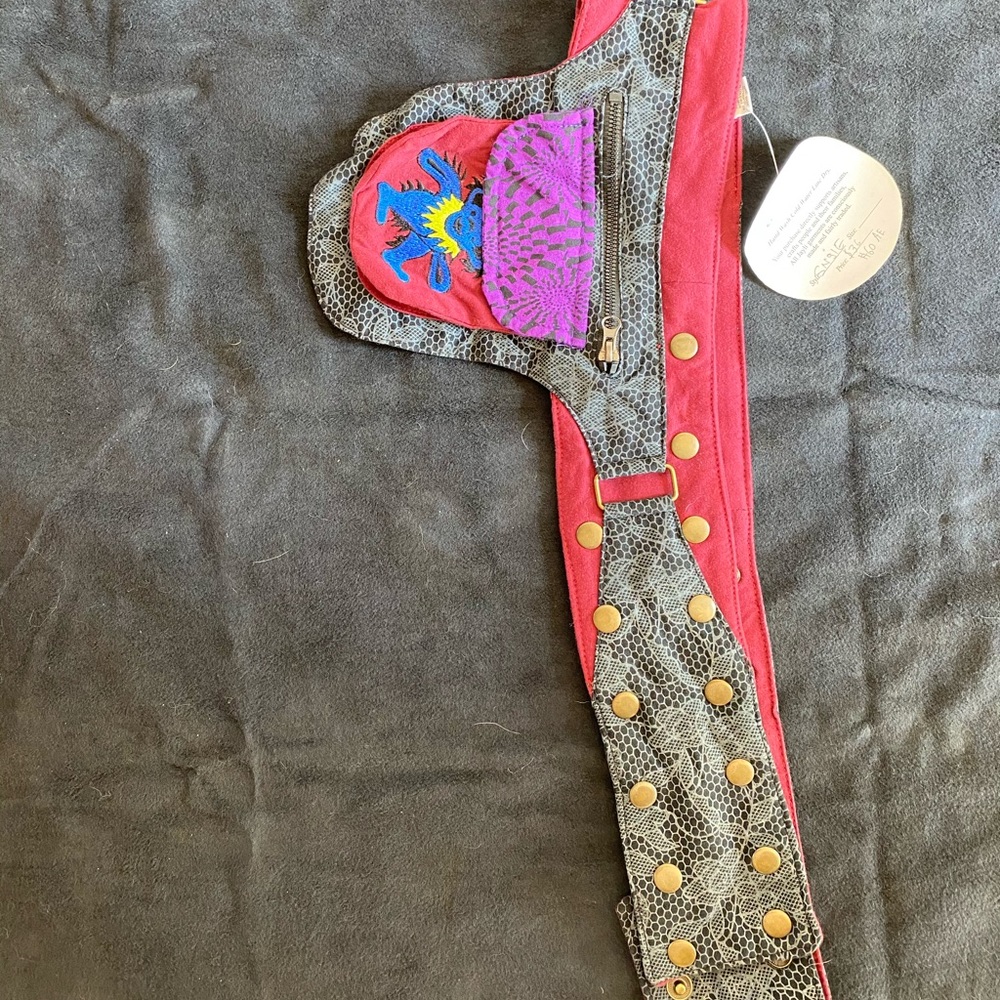 Hip belt with pouches